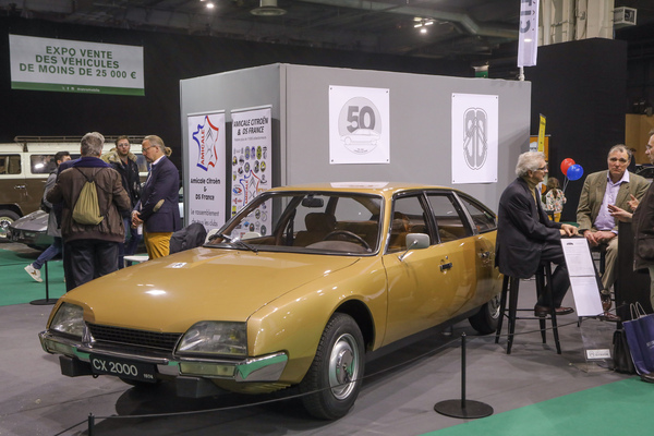 Citroën CX 2000 (1975) - das Modell feiert 2024 seinen 50. Geburtstag - Rétromobile Paris 2024