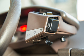 Citroën CX 2400 GTI (1981) - Bediensatellit für die Wagenbeleuchtung