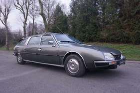 Citroën CX 2400 Prestige Landaulet par Chapron (1981) - als Lot 066 an der Artcurial-Versteigerung anlässlich der Rétromobile in Paris 2018