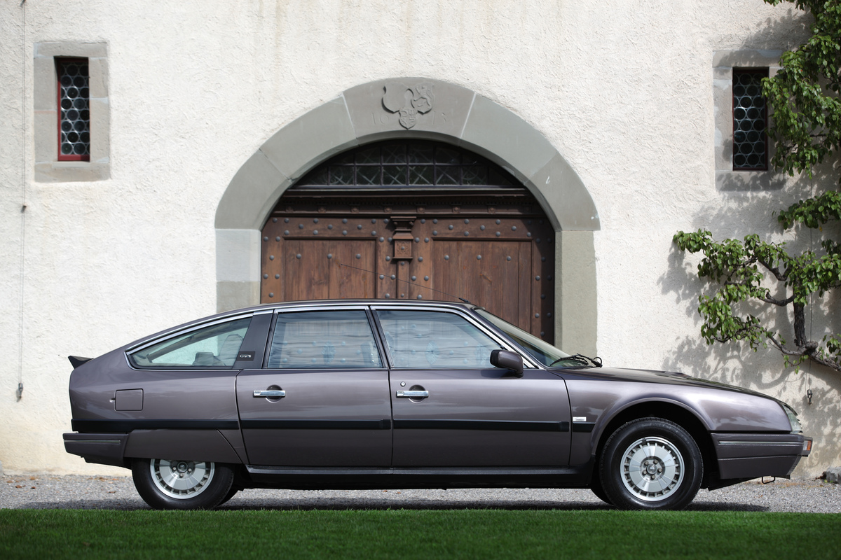 Citroën CX 25 GTi (1987) - Fahrwerk auf normaler Höhe