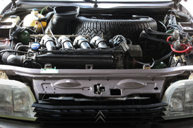 Citroën CX 25 GTi (1987) - quer eingebauter Vierzylinder für bessere Raumausnutzung