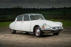 Citroën DS 19 (1957) - als Lot 328 an der Bonhams MPH Bicester Heritage Versteigerung am 11. Dezember 2020