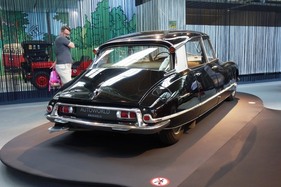 Citroën DS 19 (1966) - Sonderausstellung "When Automotive Design Becomes Art" in der Autoworld Brüssel (1966)
