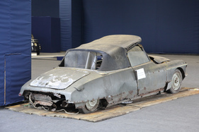 Citroën DS 19 Cabriolet (1965) - Lot 043 - Scheunenfund, für EUR 85'000 zugeschlagen - Artcurial Paris 2017