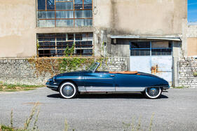 Citroën DS 19 Le Caddy (1962) – Kurze Türen, langes Heck: im Profil wirkt der Zweisitzer besonders gestreckt und elegant Citroën DS 19 Le Caddy (1962) – Kurze Türen, langes Heck: im Profil wirkt der Zweisitzer besonders gestreckt und elegant