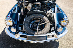 Citroën DS 19 Le Caddy (1962) – Unter der Motorhaube unterscheidet sich das Chapron-Cabriolet nicht von der Limousine