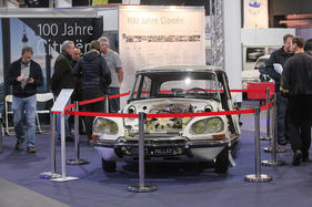 Citroën DS 21 (1966) - das Schnittmodell als Anziehungspunkt - Bremen Classic Motorshow 2019 (1966)