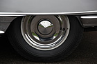 Citroën DS 21 Décapotable (1967) - die Stahlfelgen sind durch elegante Radkappen abgedeckt