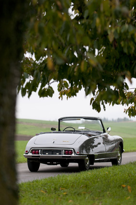 Citroën DS 21 Décapotable (1967) - göttlicher Luxus für vier (oder fünf) Personen