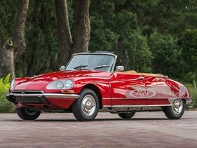 Citroën DS 21 Décapotable Usine (1970) - as lot 226 at the RM/Sotheby's Monterey auction from August 12 to 14, 2021