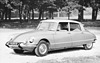 Citroën DS 21 Pallas (1967) – Nur innerlich am jetzt grünen statt roten Hydrauliköl vom Vorjahr zu unterscheiden (Quelle: Archiv) Citroën DS 21 Pallas (1967) – Nur innerlich am jetzt grünen statt roten Hydrauliköl vom Vorjahr zu unterscheiden (Quelle: Archiv)