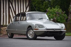 Citroën DS 21 Pallas (1968) - als Lot 083 angeboten an der Artcurial Le Mans Classic Versteigerung am 30. Juni 2023