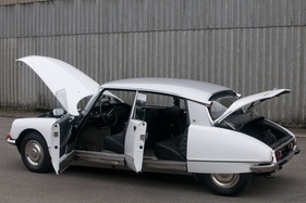 Citroën DS 21 Pallas (1971) - das Kofferraumvolumen litt etwas unter dem abfallenden Heck