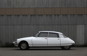 Citroën DS 21 Pallas (1971) - schlichte Eleganz, die Konkurrenz experimentierte derweil mit Pontonformen und Flossen