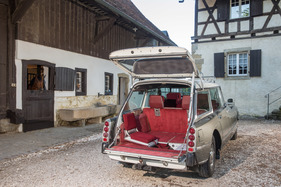 Citroën DS 21 Pallas Break (1968) - auch im Kofferrraum hat es Platz für Passagiere