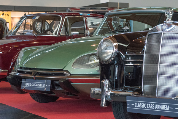 Citroën DS 21 Pallas - angeboten durch Classic Cars Arnheim - Motorworld Classics Bodensee 2018