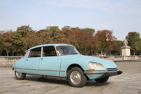 Citroën DS 21 ie Automatique (1972 ) - als Lot 125 angeboten an der Artcurial "Sur Les Champs 10" Versteigerung am 30. Oktober 2016