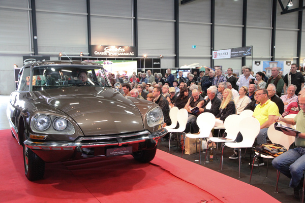 Bild Citroën DS 23 i.e. Pallas (1973) - als Lot 40 verteigert an der Auktion der Oldtimer Galerie anlässlich der Swiss Classic World Luzern am 25. Mai 2019