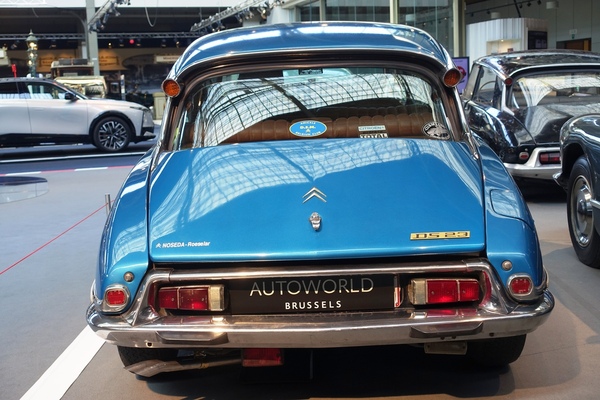 Citroën DS 23 i.e. Pallas (1975) – mit Bosch D-Jetronic – Sonderausstellung "Citroën DS – An Icon Turns 70" Autoworld Brüssel