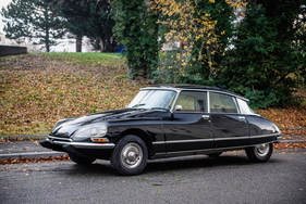 Citroën DS 23ie Pallas (1972) - als Lot 003 angeboten an der Artcurial Rétromobile Paris Versteigerung am 3./4. Februar 2023 Citroën DS 23ie Pallas (1972) - als Lot 003 angeboten an der Artcurial Rétromobile Paris Versteigerung am 3./4. Februar 2023