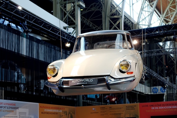 Citroën DS Volante – Schwebende Göttin – Sonderausstellung "Citroën DS – An Icon Turns 70" Autoworld Brüssel