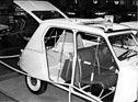 Citroën Dyane (1968) - mit Heckklappe und umklappbaren Sitzen in der Commerciale-Variante - Genfer Autosalon 1968