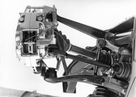 Citroen GS Birotor (1973) - belüftete Bremsscheiben vorne an modifizierten Aufhängungen