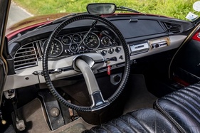 Citroën GT 19 Bossaert (1963) – Dieses Exemplar basiert auf DS-Mechanik, erkennbar am halbautomatischen Getriebe und dem "Champignon"