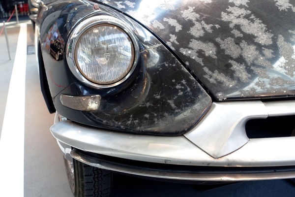 Citroën ID 19 (1959) – Front – Sonderausstellung "Citroën DS – An Icon Turns 70" Autoworld Brüssel