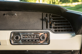 Citroën ID 19 (1967) - zeitgenössisches Radio Citroën ID 19 (1967) - zeitgenössisches Radio