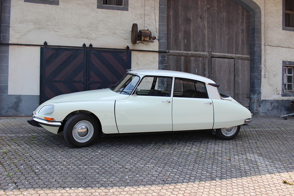 Citroen ID 19 B (1969) - angeboten an der Versteigerung der Oldtimer Galerie anlässlich der Dolder Classics am 7. Juni 2014