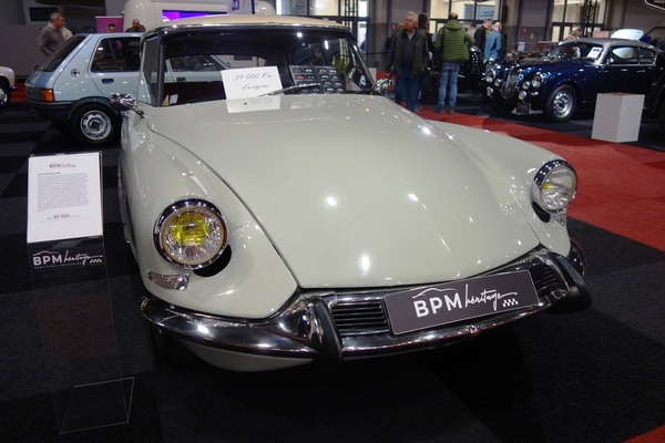 Bild Citroën ID 19 Confort (1966) mit 39'000 km für knapp 86'000 Euro – Classic Car Show Brussels 2022