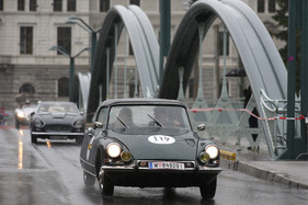 Citroën ID 19 Décapotable (1963) - am Start in der Tourenwagenklasse  - Gaisbergrennen 2013 - Stadt-Grand-Prix in Salzburg am Donnerstag