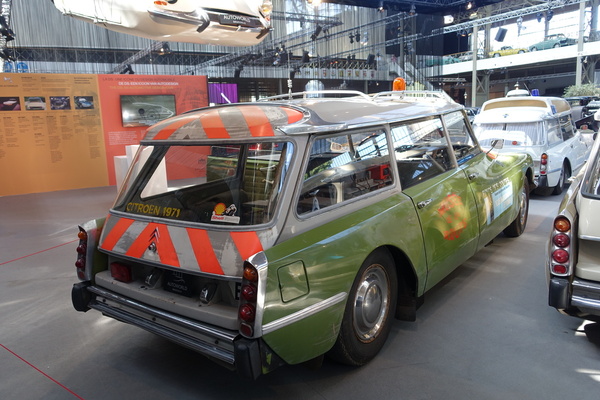 Citroën ID 21 Break (1971) – Forschungsfahrzeug für den Strassenbau – Sonderausstellung "Citroën DS – An Icon Turns 70" Autoworld Brüssel