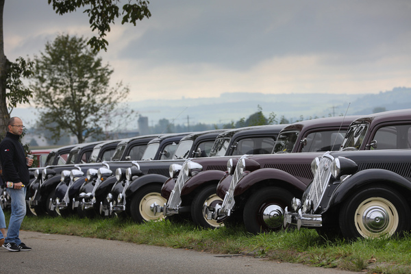 Bild Citroën Légère / Traction Avant - soweit das Auge schaut - FNA Jahrestreffen 2025