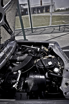 Citroën M35 (1970) - der Wankelmotor ist unter den Nebenaggregaten kaum zu sehen