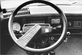 Citroën M35 (1970) - zusätzlicher Drehzahlmesser links