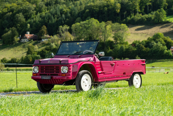Bild: Citroën Méhari (1970) - als Lot 07 an der Versteigerung "Klassische Automobile & Motorräder" der Oldtimer Galerie in Toffen am 18. Oktober 2025