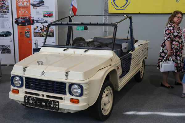 Citroën Méhari auf dem Clubstand - Klassikwelt Bodensee 2024