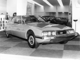 Citroën SM (1971) - ausgestellt am Genfer Automobilsalon von 1971, Preis 43'000 Franken