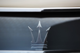 Citroën SM (1973) - Maserati-Emblem kennzeichnet den Motorenlieferant, war aber ursprünglich so nicht verbaut