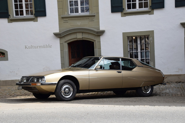 Citroën SM (1974) - als Lot 80 an der Versteigerung der Oldtimer Galerie Toffen am 14. Oktober 2017