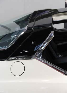 Citroën SM Espace (1972) - die Spezialkarosserie mit offenem Dach ist eindeutig beschriftet (Rétromobile 2013)