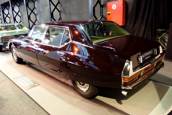 Citroën SM Opéra von 1972 als Spezialanfertigung von Chapron - Sonderschau Supercars 2 in der Autoworld Brüssel 2022/2023