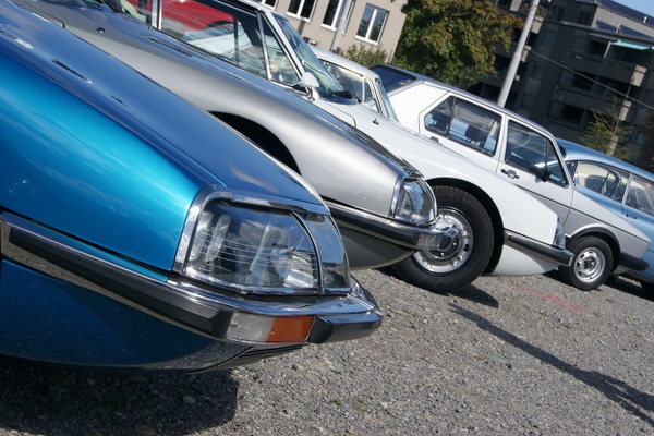 Bild: Citroën SM im Dreierpack – Albisgütli Classic Cars & Bikes September 2022