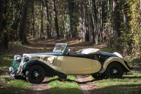 Citroën Traction 11 BL (1939) - angeboten an der Bonhams Versteigerung im Grand Palais in Paris am 5. Februar 2015