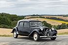 Citroën Traction 11B (1955) - Lot 230 an der Artcurial „Automobiles sur les Champs" Versteigerung 2024