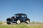 Citroën Traction 11BL (1952) - Lot 206 an der Artcurial „Automobiles sur les Champs" Versteigerung 2024
