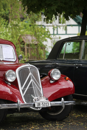 Citroën Traction Avant 11 BL (1953) - schöne Farbkombination - O-iO 2016