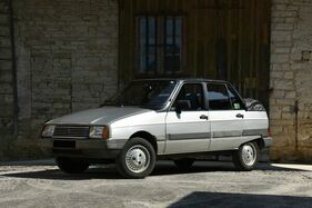 Citroën Visa Super E décapotable (1983) - angeboten als Lot 09 an der Artcurial Sur les Champs Versteigerung am 24. Oktober 2021